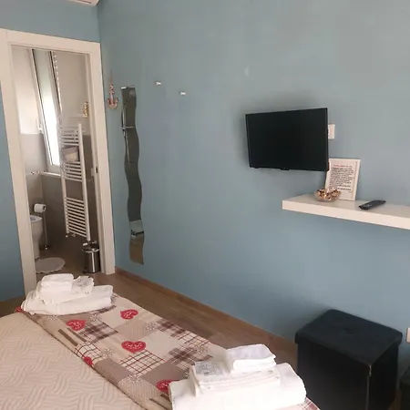 Un Posto Al Sole فندق مبيت وإفطار 4*