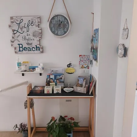 Un Posto Al Sole 4* Нумана