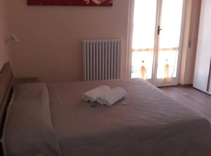 Un Posto Al Sole 3* Numana