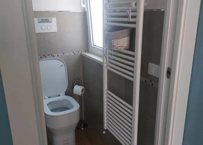 Un Posto Al Sole Numana