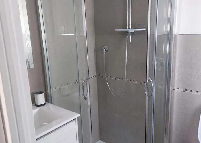 Un Posto Al Sole Numana