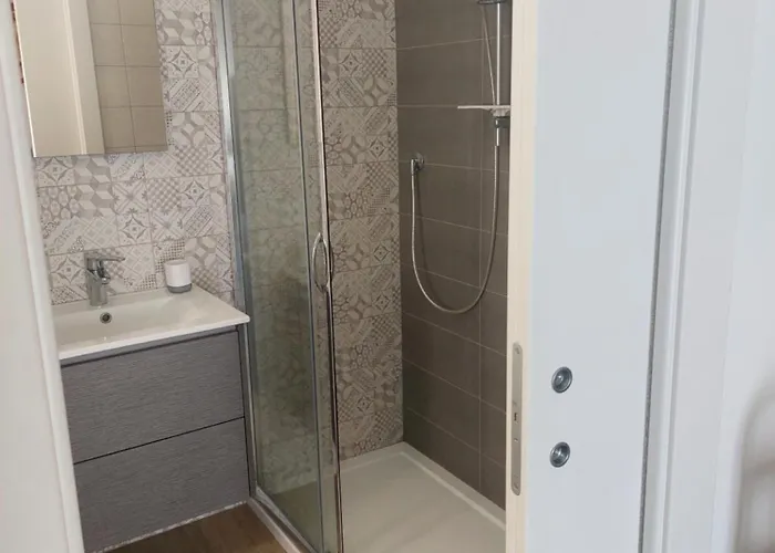 Un Posto Al Sole Numana